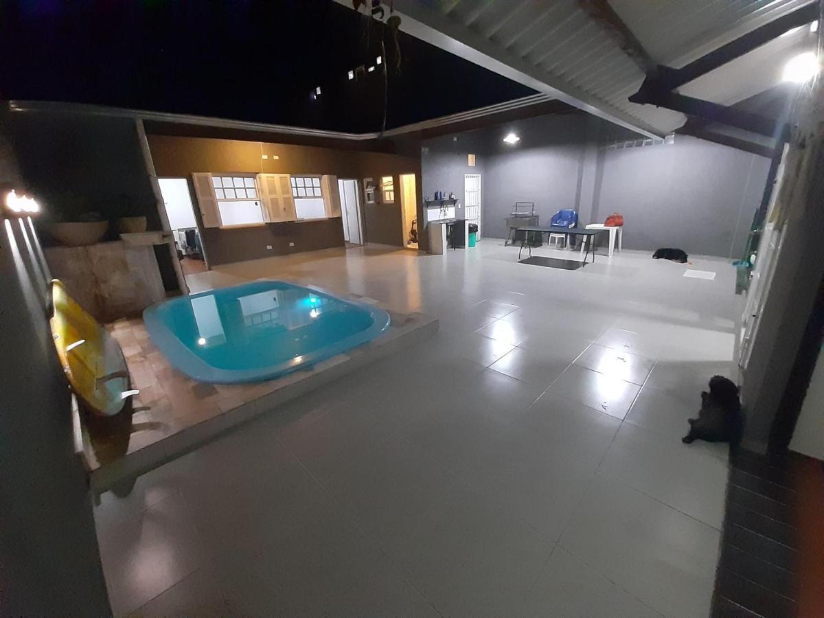 Casa Com Piscina, Confortavel E Otima Localizacao Itanhaém Kültér fotó